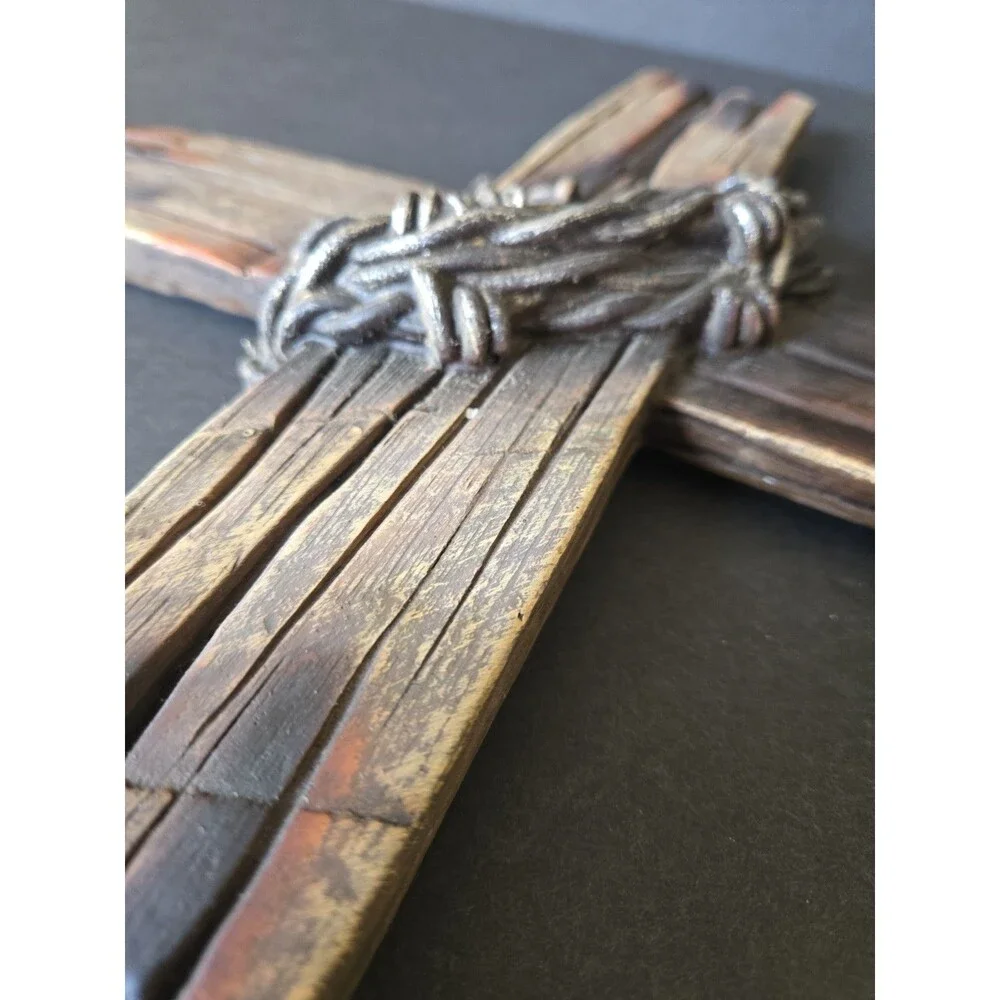 JESUS Barbed Wire Religious Lifelike Cross 20x12 weighted Wall Plaque Resin